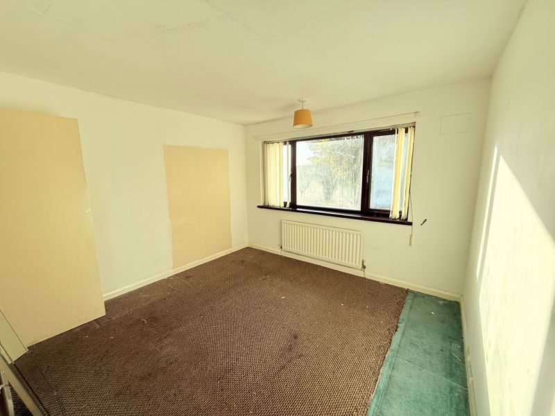 Bedroom- click for photo gallery